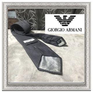 Giorgio Armani Necktie 100 % Silk Made In Italy (Authentic)