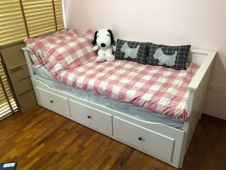 (Category: ) located in . Submitted by rchua (Listing ID 1072152077, Image 1). Description: .
