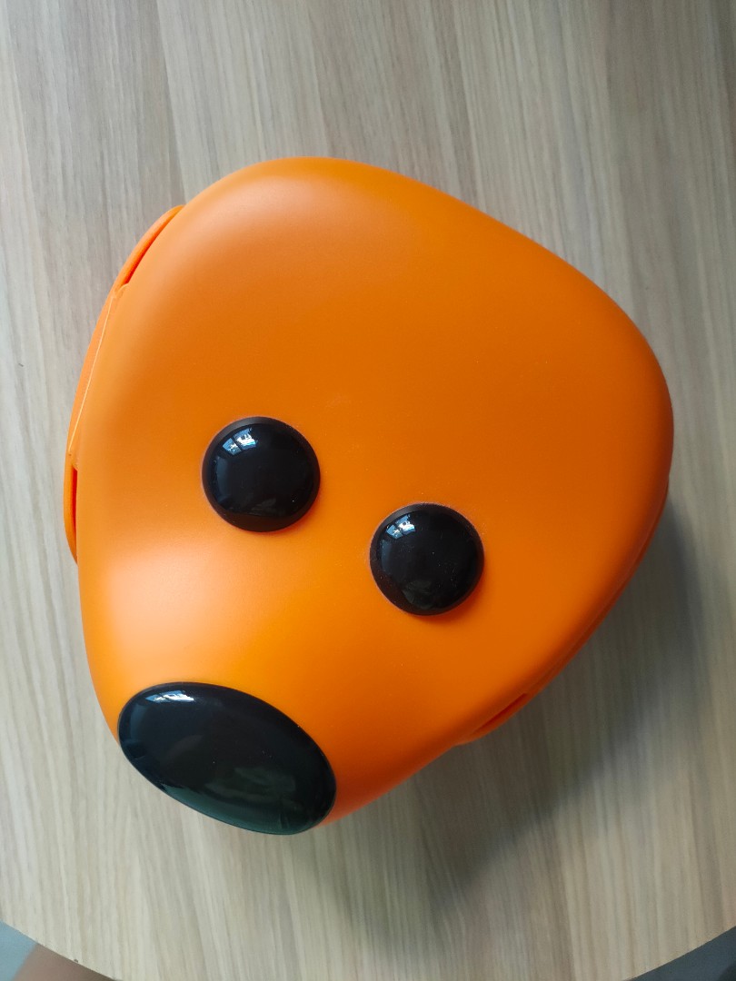 IKEA SMASKA lunchbox orange dog, Babies & Kids, Bathing & Changing