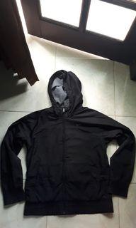 Jaket Nike