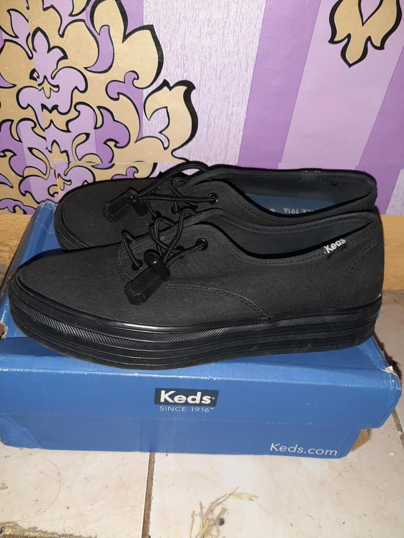 Keds triple black clearance