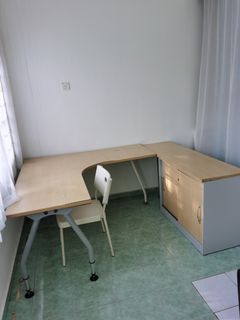 (Category: ) located in . Submitted by movingoutsellnow (Listing ID 1072118447, Image 1). Description: .