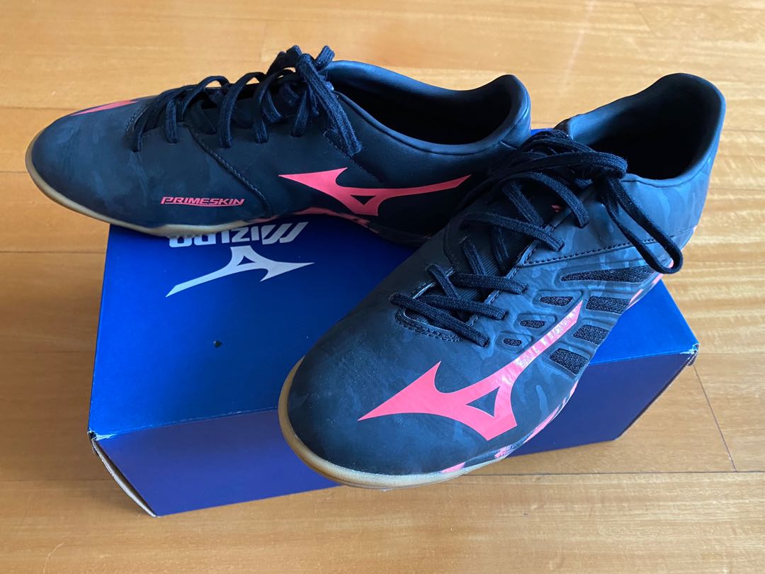 Mizuno primeskin on sale