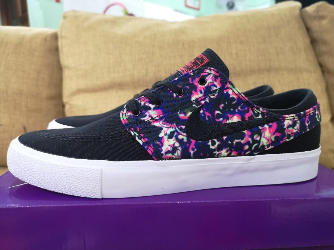 Zoom hotsell janoski prm