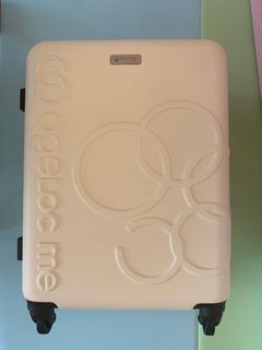 （分類：）位於 。 由 dajetsetter 提交（商品編號 1072141557，圖片 1）。簡介： 。