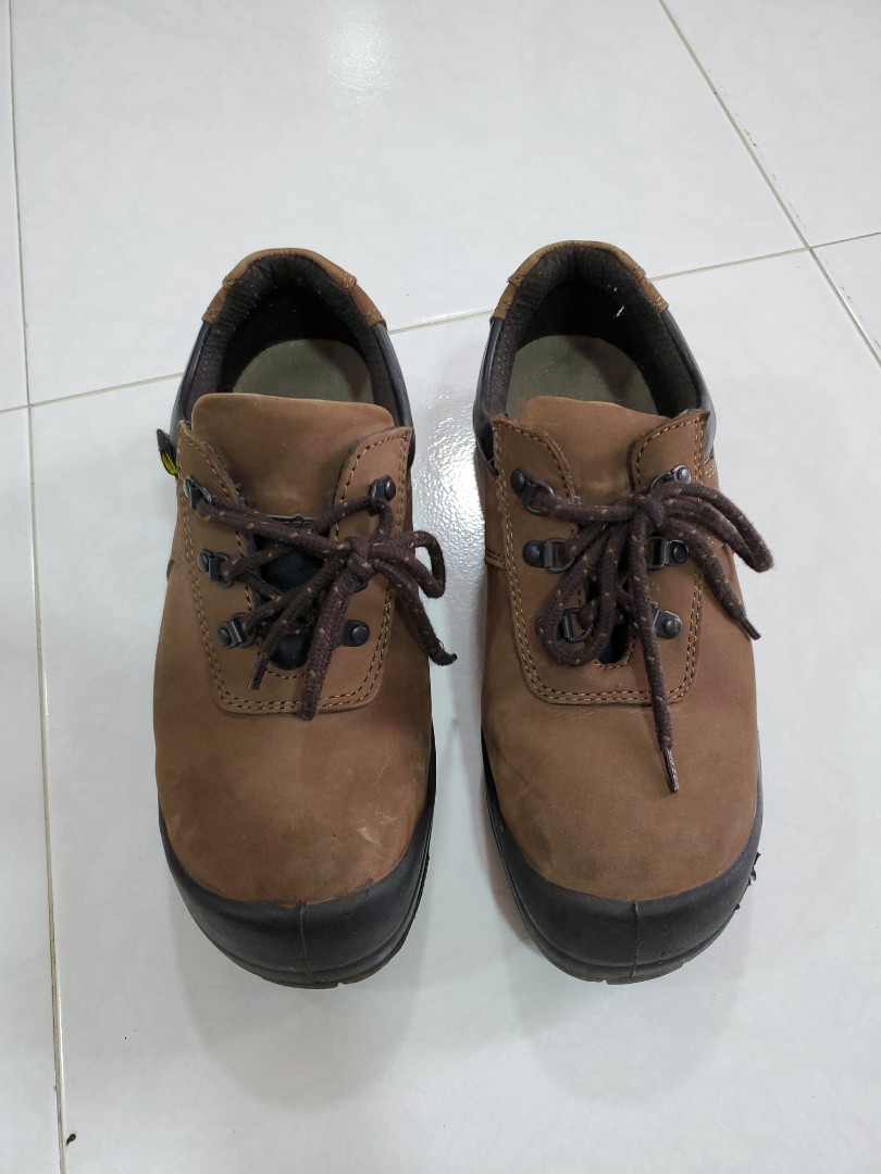 Otter Safety Shoe OWT900KW, Men's Fashion, Footwear, Boots on Carousell