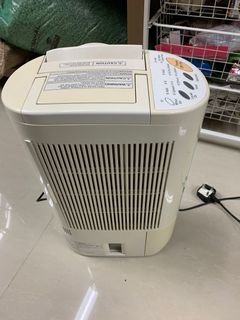 （分類：）位於 。 由 coffeechan124 提交（商品編號 1072302880，圖片 1）。簡介： 。