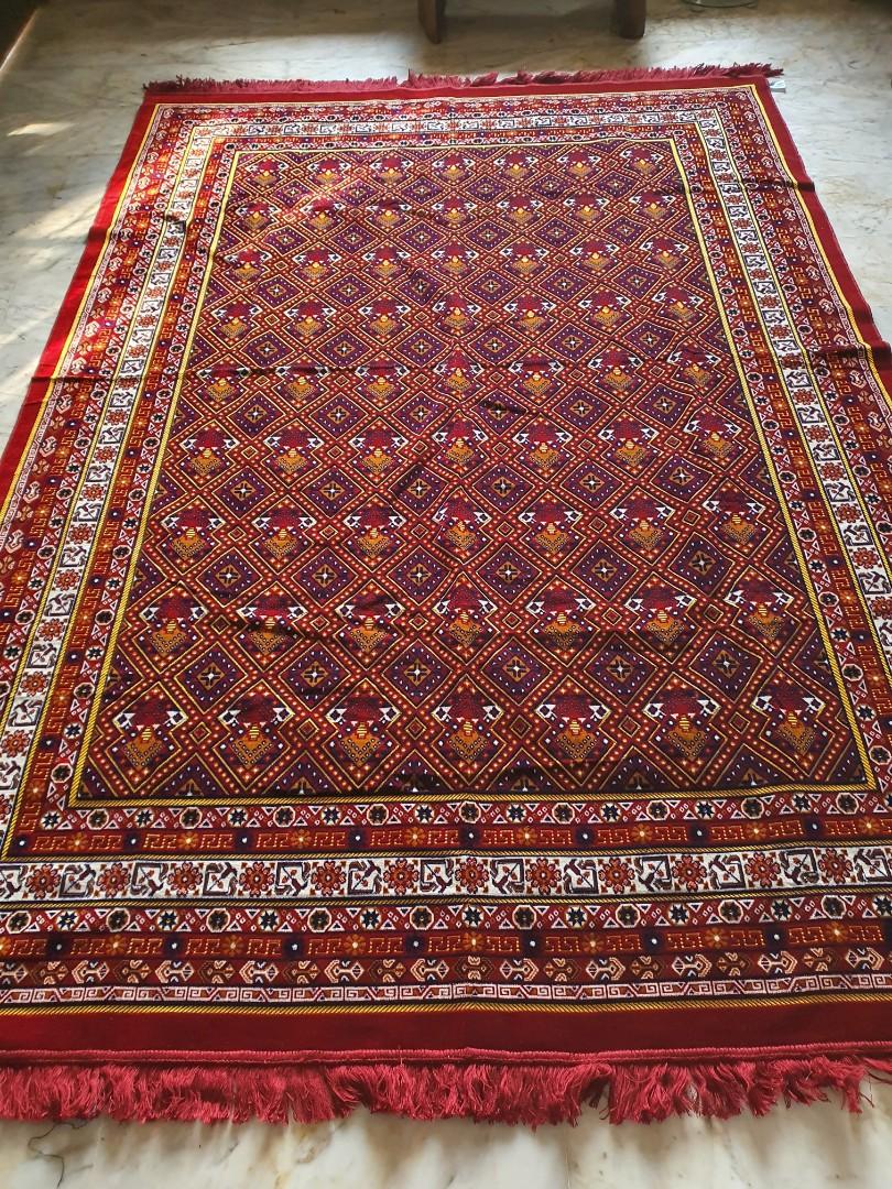 Persian Carpet Immediate Sale, Furniture & Home Living, Home Decor