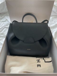 （分類：）位於 。 由 samarant 提交（商品編號 1072130932，圖片 1）。簡介： 。