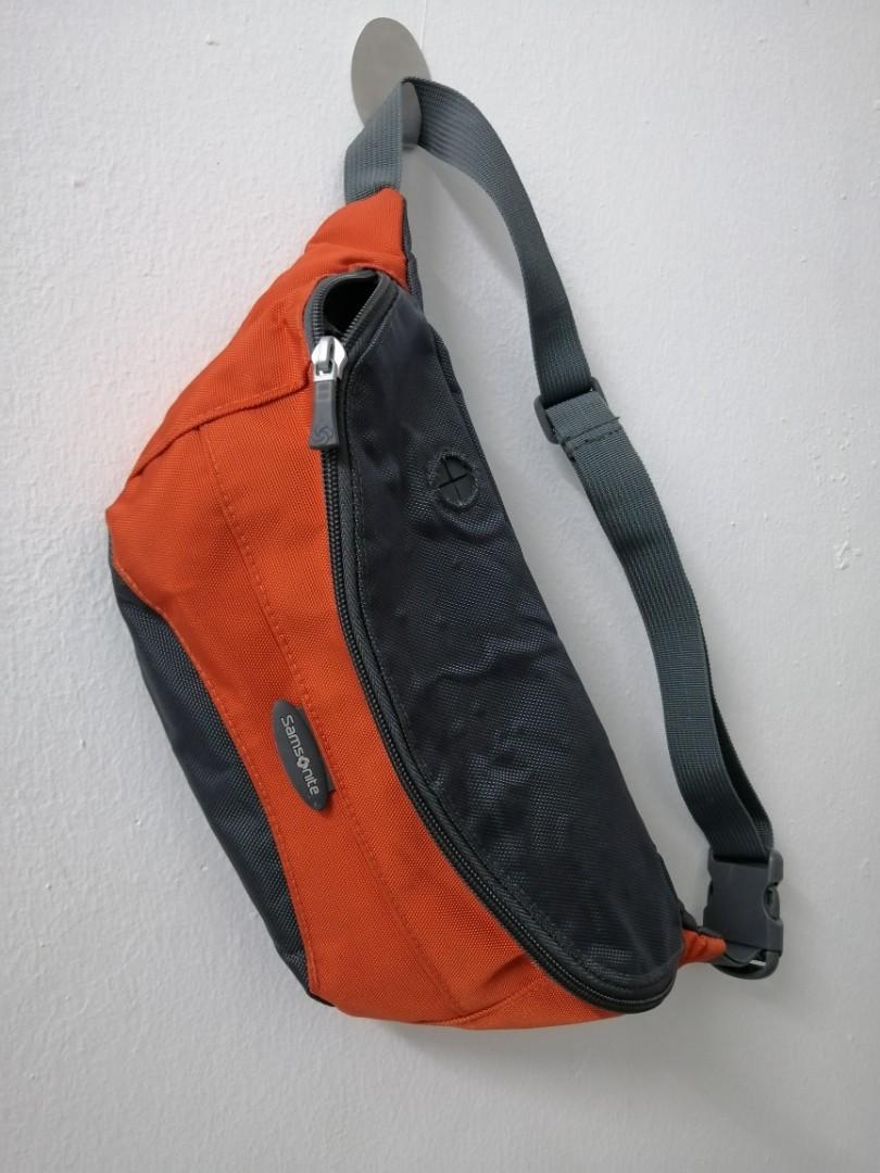 Samsonite top waist pouch