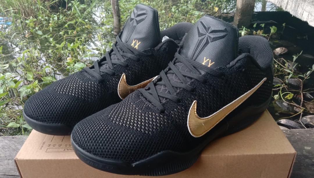 sepatu basket kobe 11