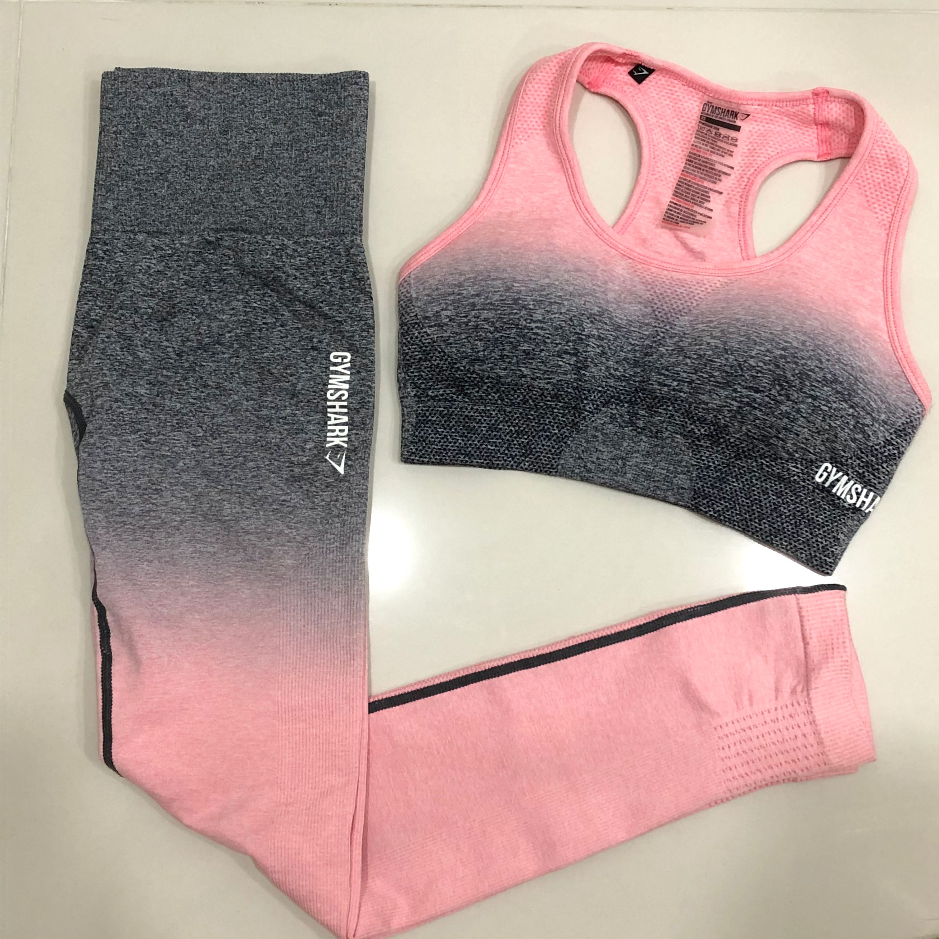 Set> Gymshark Ombre Seamless Sports Bra & Leggings - Peach Pink/charcoal XS  Extra Small, Women's Fashion, Activewear on Carousell