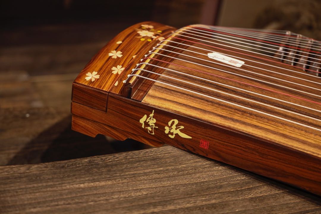 Small 1.3m Guzheng Japanese Design Cherry Blossom Guzheng, Hobbies