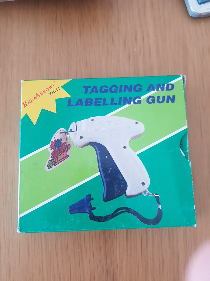 Tagging and labeling gun, Hobbies & Toys, Stationery & Craft, Craft Supplies & Tools on Carousell