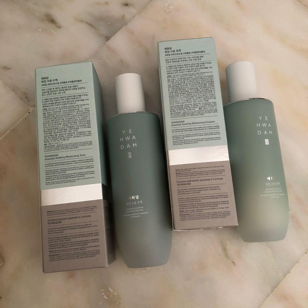 The Face Shop Yehwadam Artemisia Soothing Moisturizing Toner 180ml