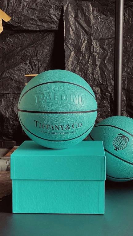Tiffany and Co Ball Spalding (Category: Luxury Accessories) located in Malabon City. Submitted by designerarchives.ph (Listing ID 1072118725, Image 2). Description: Size 7, rare. Tiffany and co collaboration with spalding. No box included. Price is 6500 IF with box cause the box is too big for the shipping. Perfect pair for your nike dunk low coast! - 15 days minimum eta - 50% downpayment required - Buyer will shoulder the shipping - No return, n