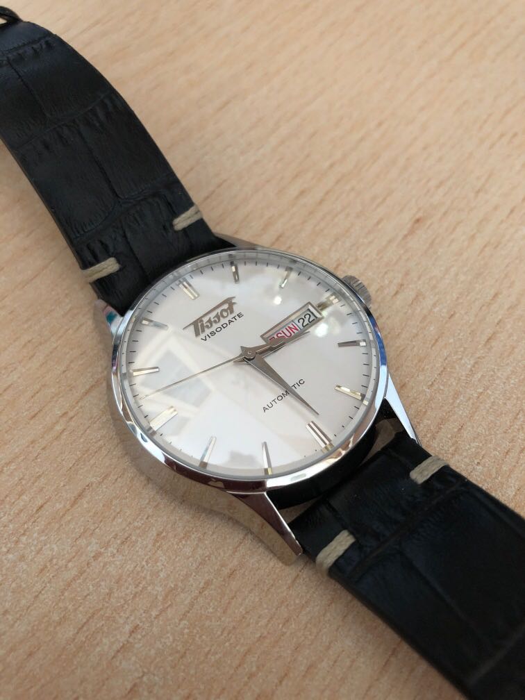 Tissot visodate white