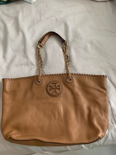 （分類：）位於 。 由 clhcheung 提交（商品編號 1072146123，圖片 1）。簡介： 。