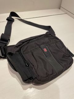 （分類：）位於 。 由 ccalan 提交（商品編號 1072220638，圖片 1）。簡介： 。