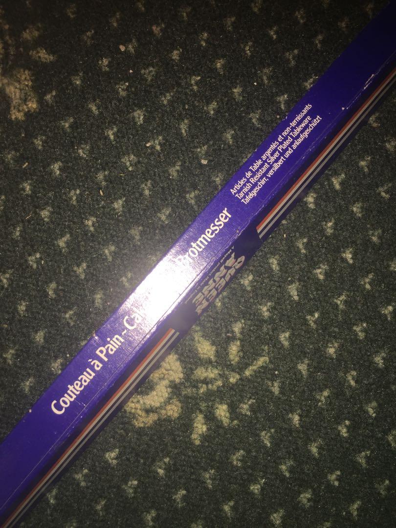 Vintage Queen Anne Cake Knife 90s, Furniture & Home Living, Kitchenware