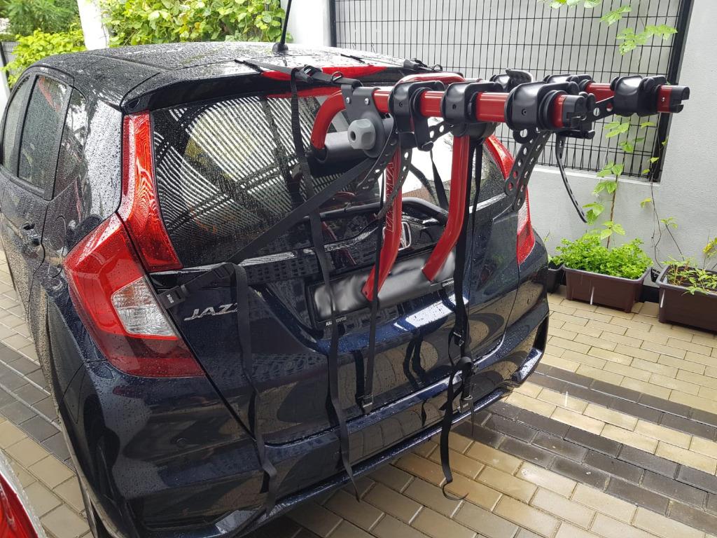 Yakima SuperJoe 3 Bike Rack for car 