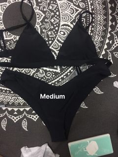 （分類：）位於 。 由 zueskylepalma13 提交（商品編號 1072286865，圖片 1）。簡介： 。