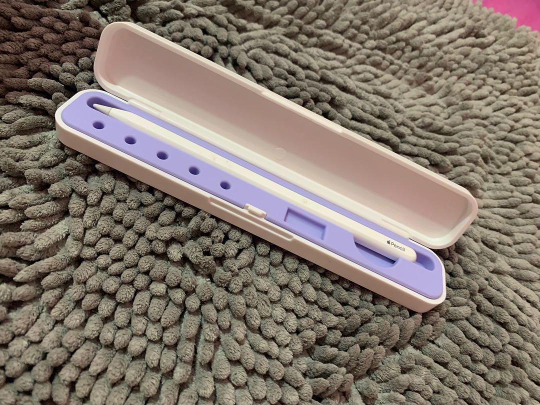 Apple pencil 2 (Category: Portable Audio Accessories) located in Pasay City. Submitted by ohohmemhaine (Listing ID 1067239580, Image 1). Description: Seldomly used.