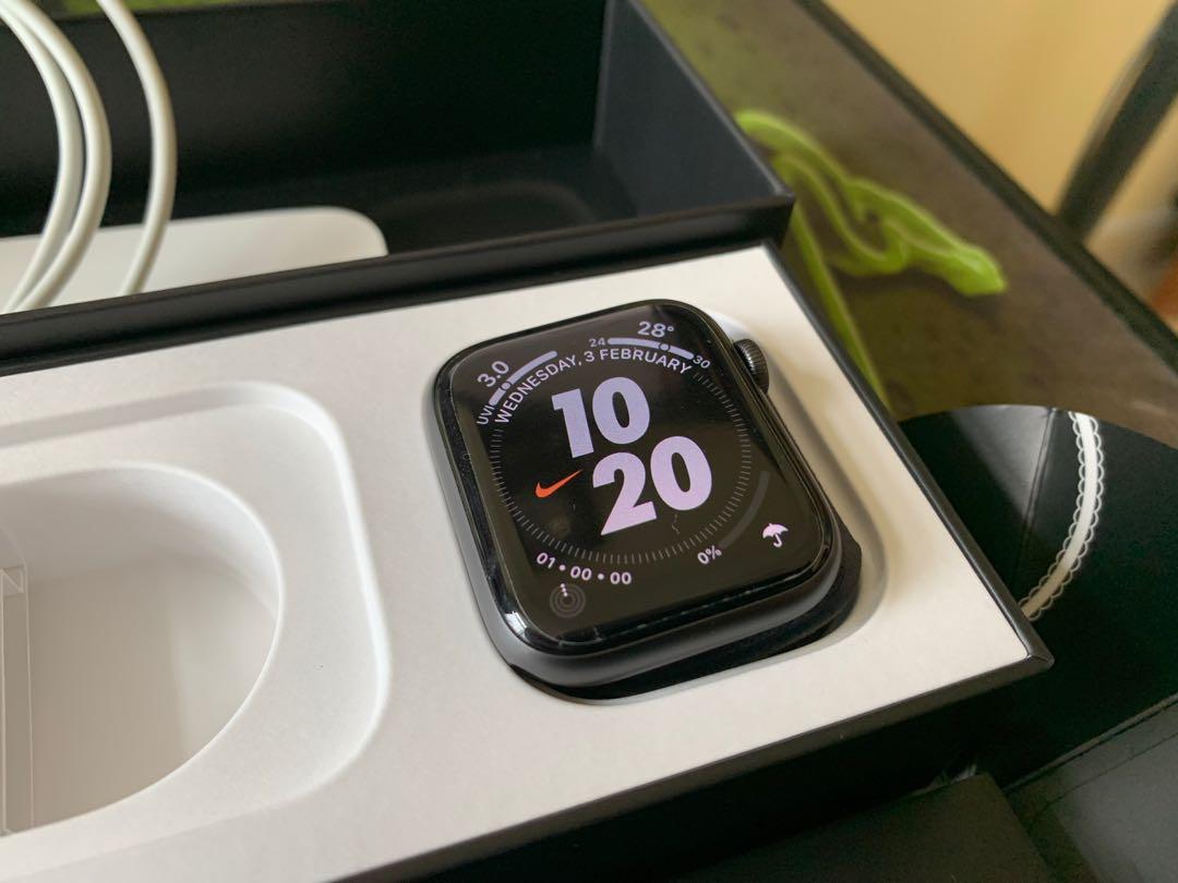 nike series 4 apple watch