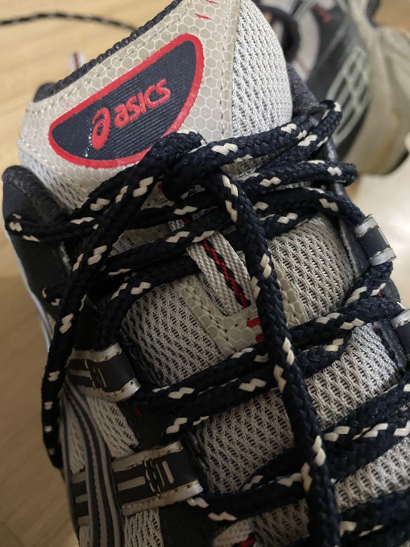 Trekking asics online