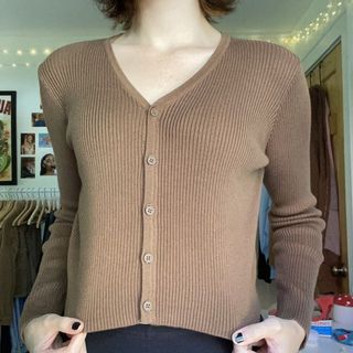 （分類：）位於 。 由 nirvanavibes 提交（商品編號 1067200694，圖片 1）。簡介： 。