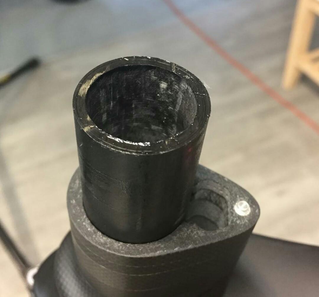 Carbon steerer store