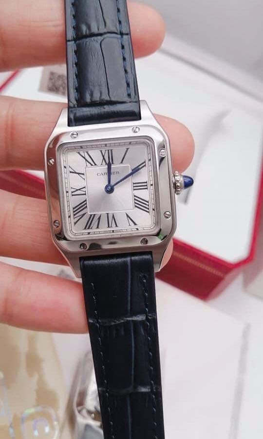Cartier 4228, Women's Fashion, Watches 