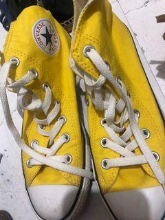 yellow chucks