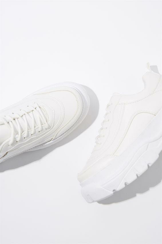 Chunky sales trainers nike