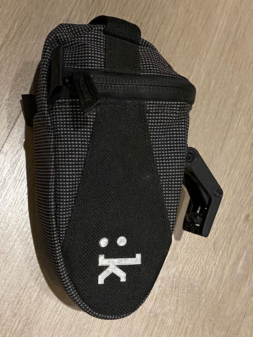fizik saddle bag small
