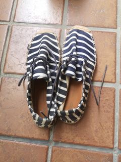 (Category: ) located in . Submitted by sharethejoyy (Listing ID 1067234691, Image 1). Description: .