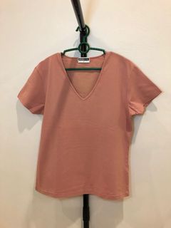(Category: ) located in . Submitted by summs_closet (Listing ID 1067307246, Image 1). Description: .