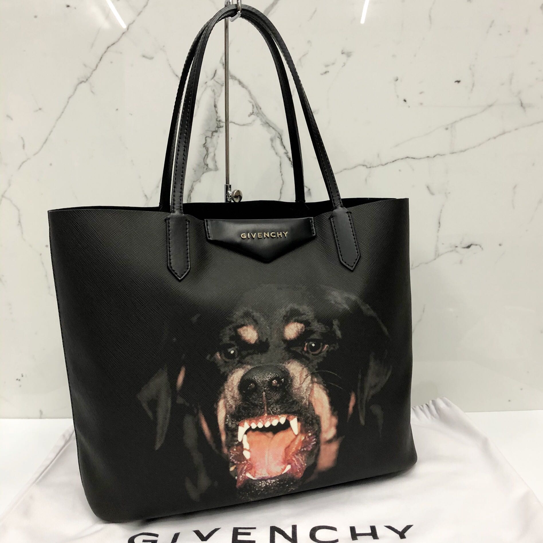 Givenchy deals dog purse