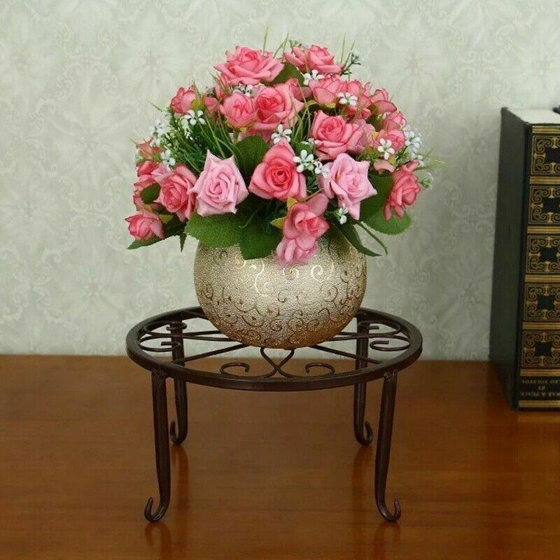 Indoor/Garden Wire Metal Rack Flower Pot Plant Display Stand Holder Simple (Category: Soil & Fertilisers) located in Manila. Submitted by ibentamona (Listing ID 1067130422, Image 1). Description: Indoor/Garden Wire Metal Rack Flower Pot Plant Display Stand Holder Simple 24*25*13cm 558 each black red #LucullusGarden #ibentamona.