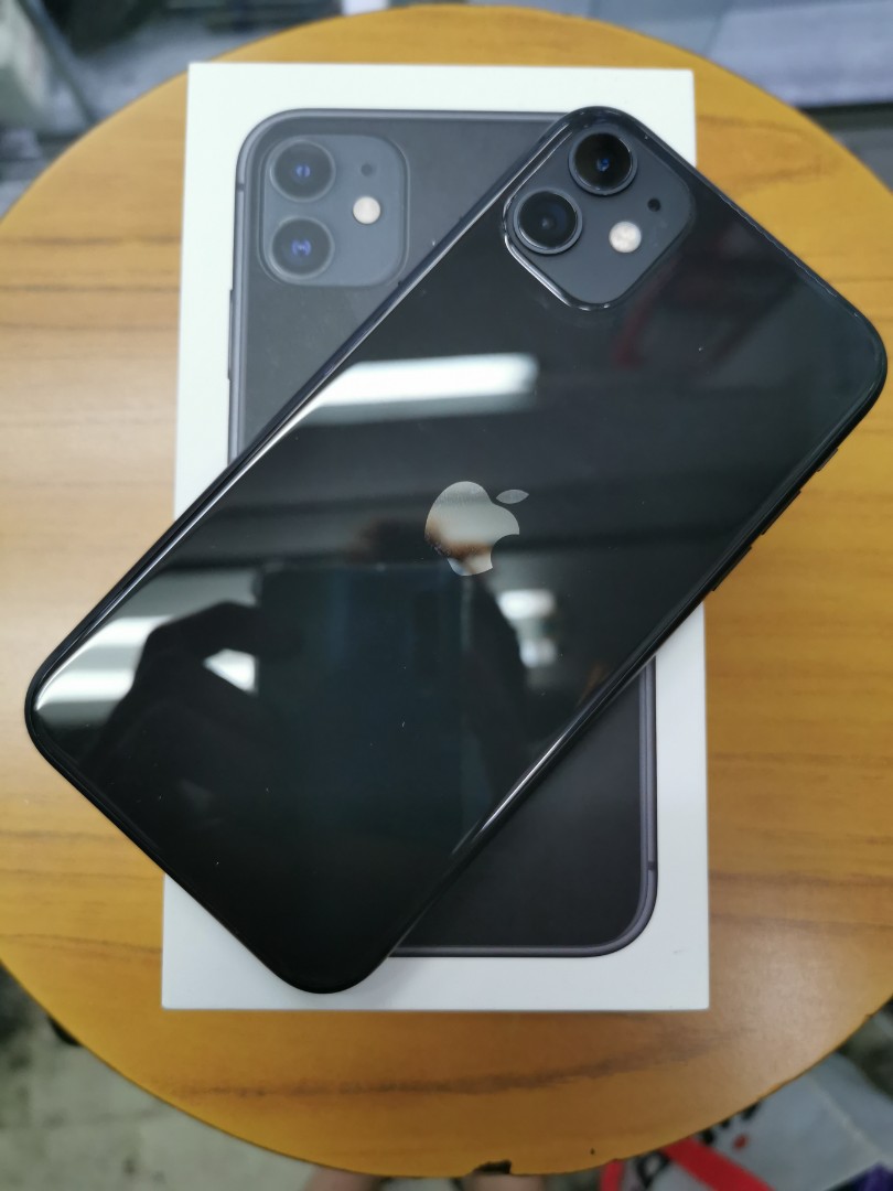 商談中』電池83% SIMフリー iPhone11 64GB Black（送料込み）