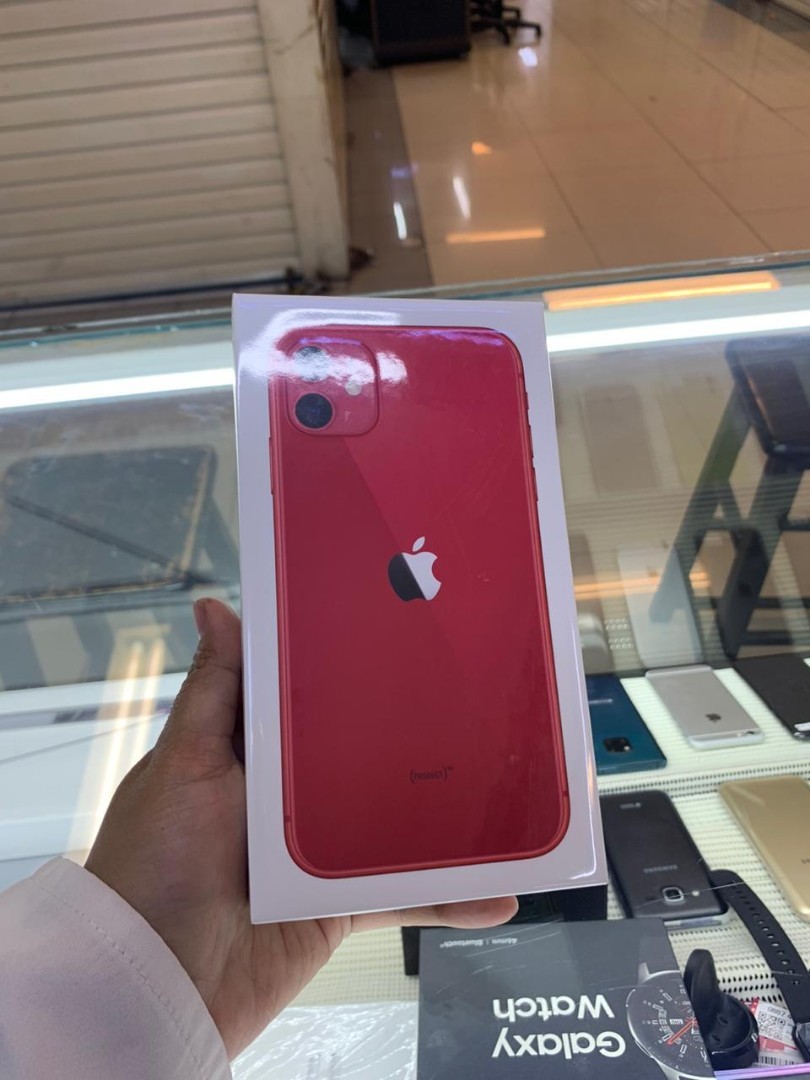 Iphone 11 Red Kredit Aeon Hci Kredivo Kreditplus Akulaku Telepon Seluler Tablet Iphone Iphone 11 Series Di Carousell