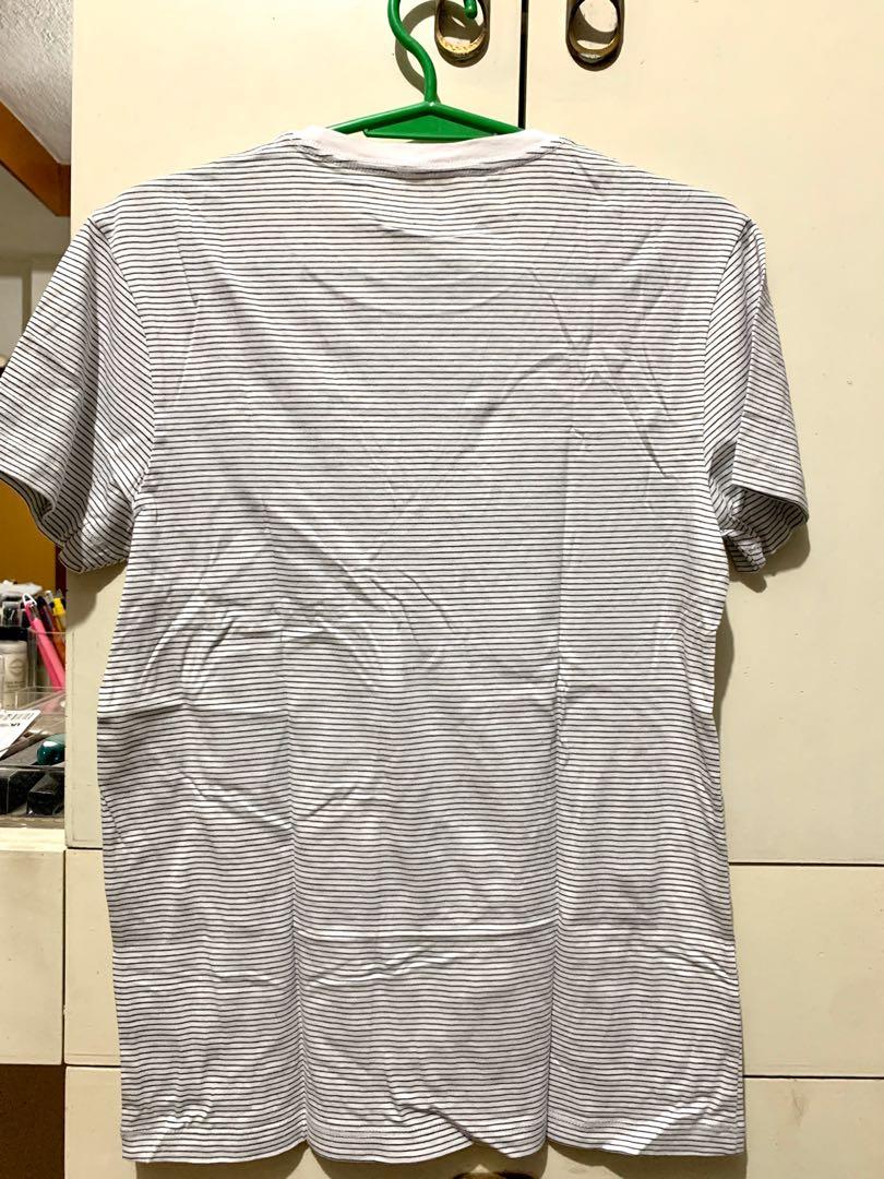 J. Crew Slim Fit Shirt (Category: Tshirts & Polo Shirts ) located in Marikina City. Submitted by ernieco (Listing ID 1067233509, Image 3). Description: Authentic J. Crew shirt. Bought in the US during my trip. Size is Small Never been used. Still has its tag. Color is white with black stripes..