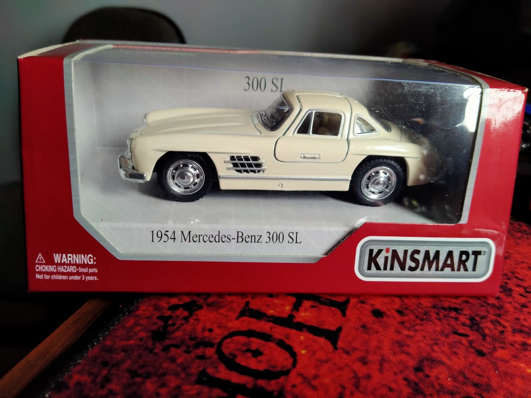 Kinsmart outlet mercedes benz