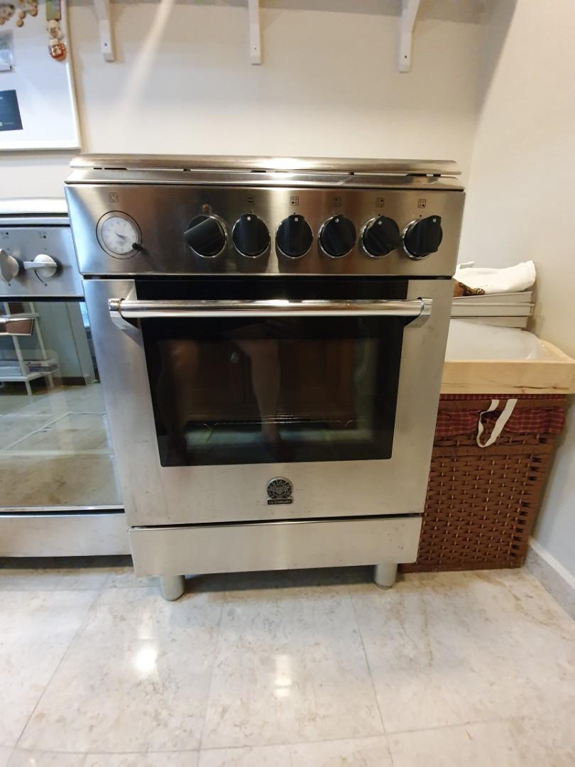 La germania stand alone stove with oven, TV & Home Appliances, Kitchen