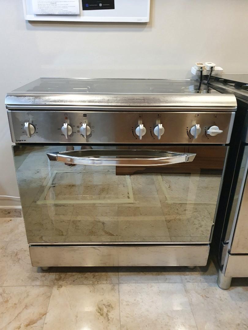 La germania stand alone stove with oven, TV & Home Appliances, Kitchen