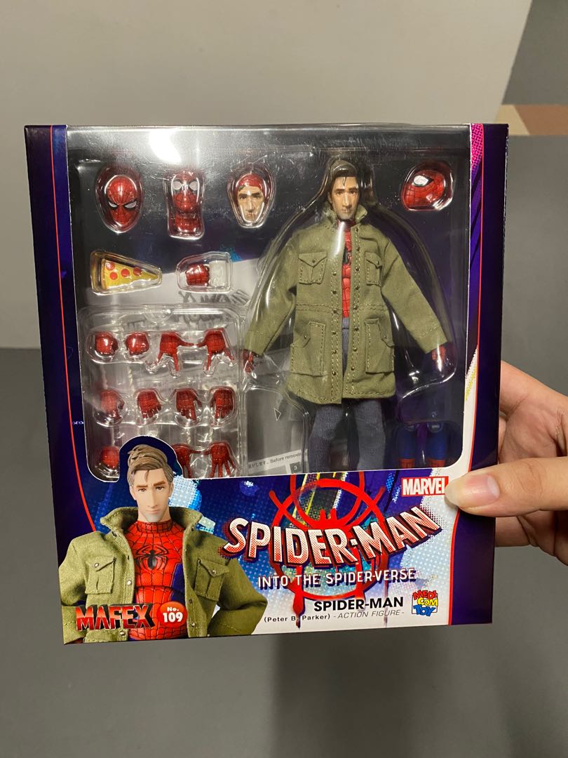 Mafex Spider Man Peter b. Parker Hobbies Toys Toys Games on