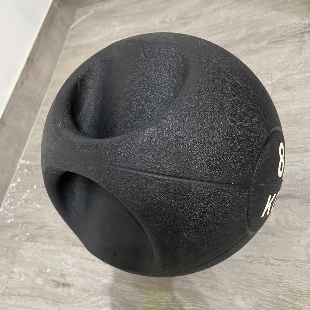 Medical Bal Machine Medicine ball 8kg, Sports Equipment, Exercise & Fitness, Cardio ...