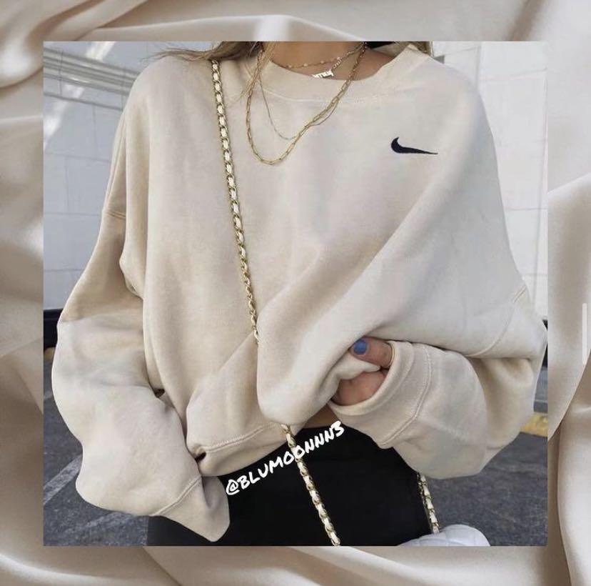 nike sweatshirt in oatmeal