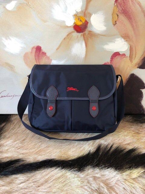 Longchamp postman bag shop