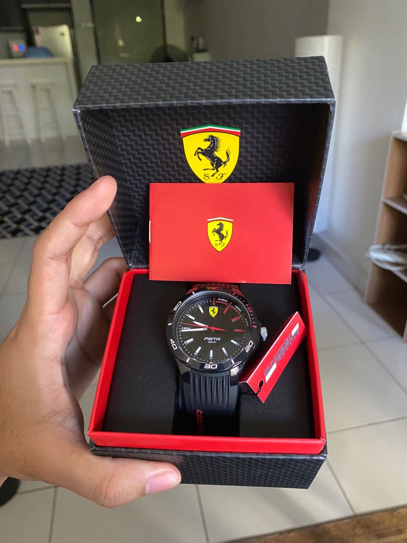 Scuderia ferrari shop pista watch